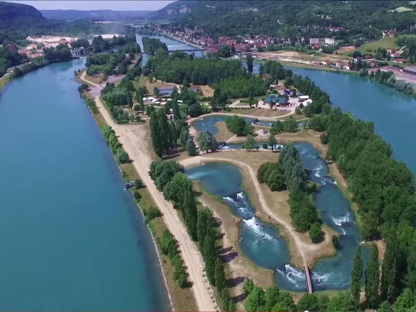 A Deux Pas Du Rhone Villa Sault-Brenaz Dış mekan fotoğraf